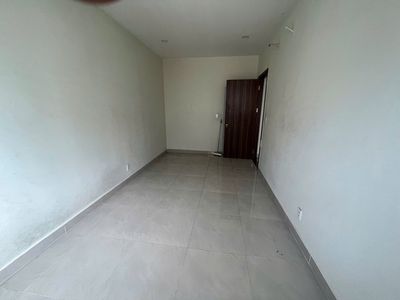 Rent the Topaz Elite empty house. Two bedrooms. Two bedrooms.
