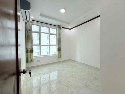 Rent the Green House 2 bedrooms near the Lotte District 7 for 11 million athg