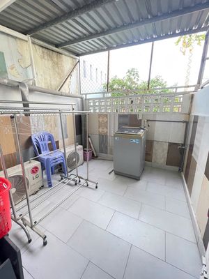 Rent an entire house full of furniture - P. Phú Thuận 7th District.