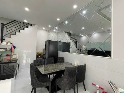 House 1 :1 .1 .2 second floor bedroom 3 toilet 4 x12 m 257 nguyễn thị thập Alley