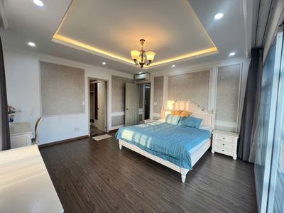 Rent a Happy Valley, pmh, District 7. 116 meters two, three bedrooms, free car. Only 25 million a month.