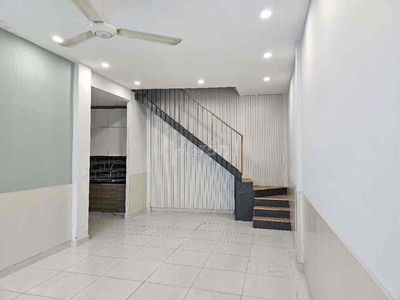 Vân Côist Mtkd House, Q. Tân Bình – 5,5 x 9 m – 15 million/ month