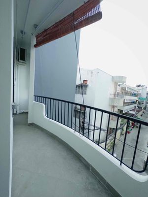 45 m2 elevator balcony indochine, Lê Văn Sỹ lane 3.