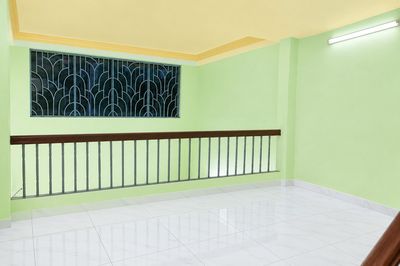 4th floor, 4th floor, 4th floor, 4th floor.