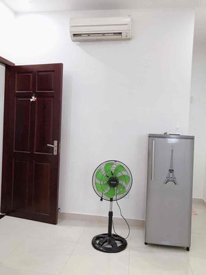 Rent room 20 meters 2 in Bình Thạnh near City Center.
