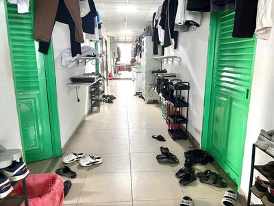 Many dorms near vlu, only 900 k.