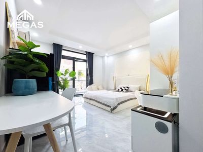 Open the Bancol apartment now. Lê Quang Định.