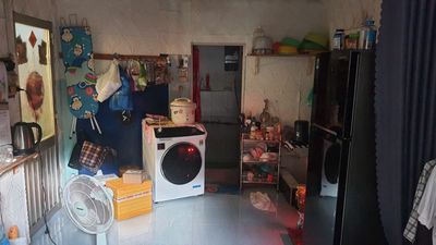 Rent room.