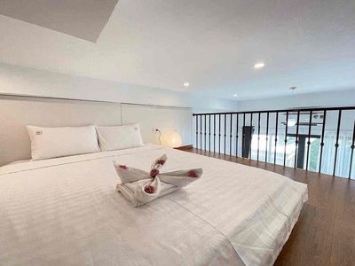 Rent an apartment. A balcony. 45 meters. Just 6 million.