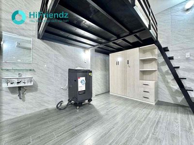Rent the Duprix Full Service apartment. Free car near the Bridge.