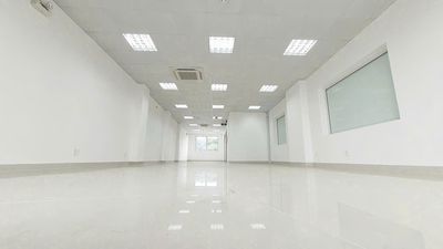 Rent the hxt 181/3 A Phan Đăng Lưu, 717 6, Q. Bình Thạnh