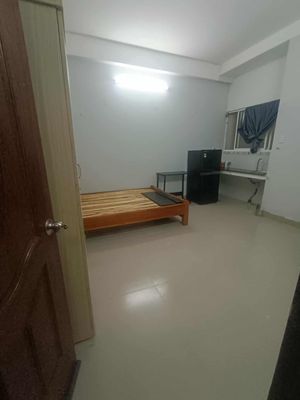 Rent the ground room 361/15 Phan Văn Trị,20 m2, full bathroom, 4.1 million.
