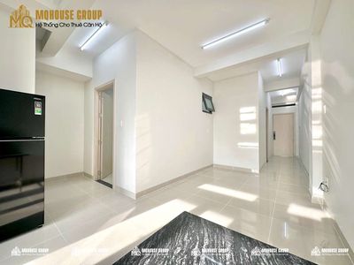 Two bedrooms, two bathrooms. 70 M2 just built a full interior right here in lê văn quới.