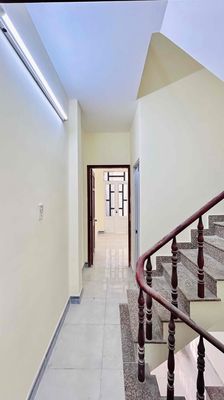 Rent the District 12th. 1 st. 2th floor bedroom.