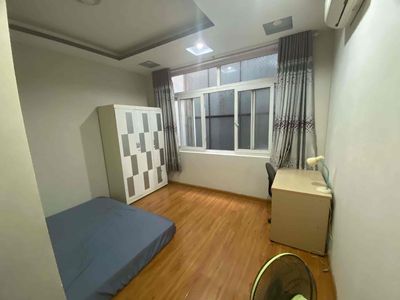 A student's room near the University of Liang.