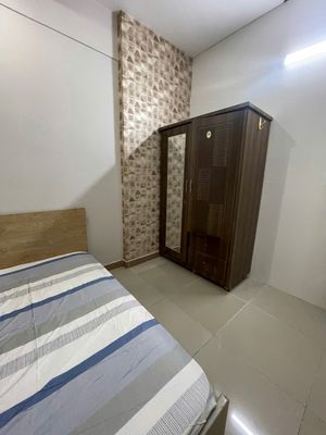 The entire cheap interior in the German apartment, District 7