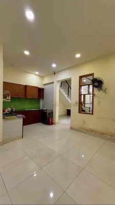 It's the owner of the Rent, the mini room, six bedrooms, the Full Seven Near Aeon