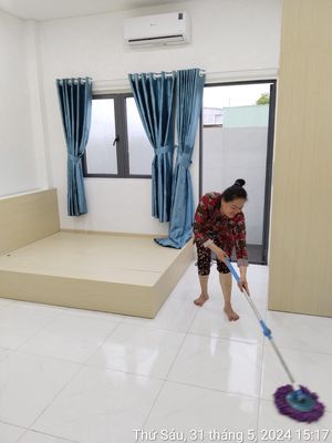Rent room - free balcony - free time