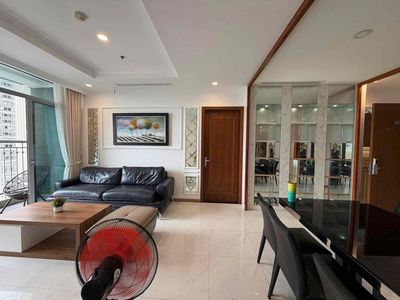 Two river-view bedrooms to rent.