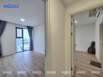 Two bedrooms, two basic interior toilets, only 13 million a month.