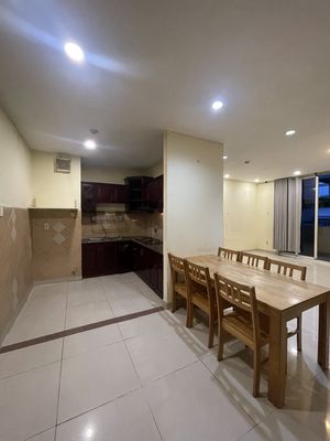 Room in the Aview building (represented university vhu, University ueh,)