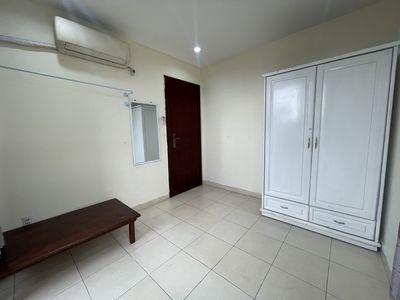 Room in the Aview building (represented university vhu, University ueh,)