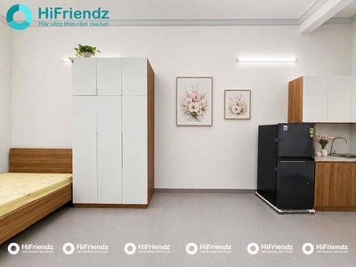 The new studio is 100% - full interior - K300.