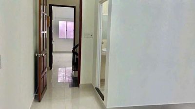Rent a 1 .1 3rd floor bedroom 3 out of 3 Lý Phục Man Carways