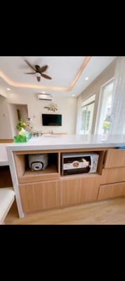 Rent America's apartment, pmh. It's 100 percent, 126 meters, three bedrooms, high-end furniture. 22 million a month.