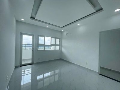 Rent the apartment 2 Conic Boulevard bedroom - 100 percent new - into