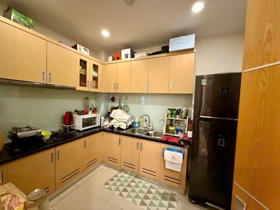 It's the owner of Him Lam Chợ Lớn. 83 meters 2.2 bedrooms/2 of the beautiful full interior toilet