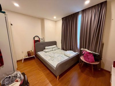 It's the owner of Him Lam Chợ Lớn. 83 meters 2.2 bedrooms/2 of the beautiful full interior toilet