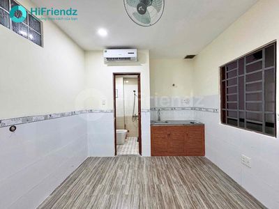 Rent a room near the fpt, 5 minutes across the cs3.