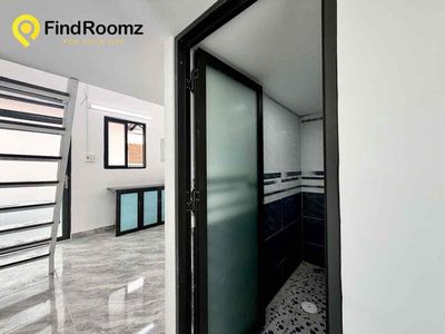 open TYBD width 30 M2 right over thette mart Nguyễn Văn Lượng