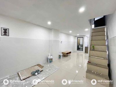 The First Cause is 1 ,1 , 3 bedrooms in 306 Peace could be in business