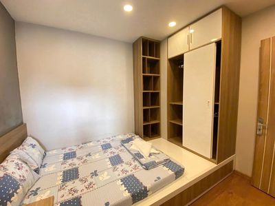 2 p sleeps in interior-Cộng Hòa Garden at 14 million a month.