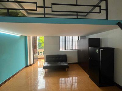 The owner rented the balcony room right into hvhk (vaa) & voluntary (vhu)
