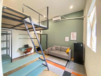 Nice apartment 2 sleeping spaces 35m2 near eth, vlu, District 1