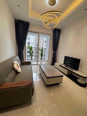 Hire Richstar three bedrooms. Two toilets, 15 million a month.