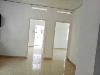 Renting apartment 100 meters 11 million.