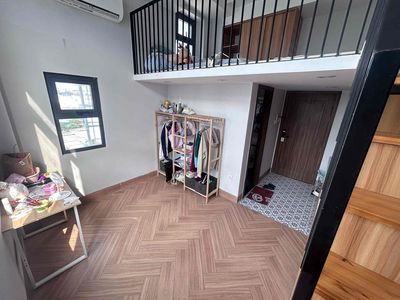 The interior is 500 meters away from the literature.