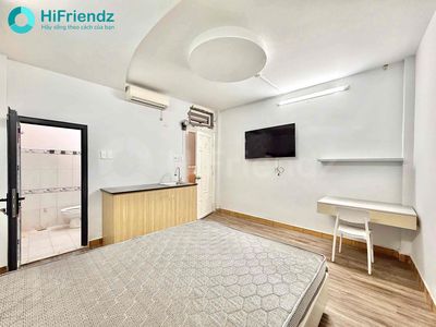 Rent the available room from 3 million and 5 now Tạ Quang Bửu, District 8