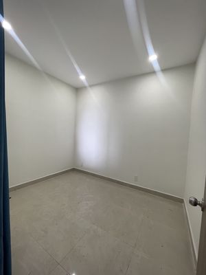 We're renting Topaz Elite -10 million - 70 meters 2 bedrooms 2 toilets - there's curtains - right there