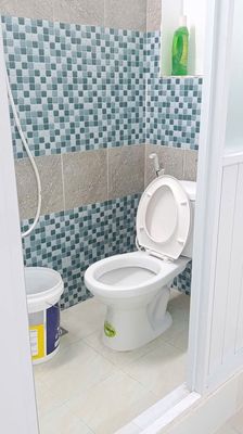 Room 30 meters 2 3 3 South Long District 9, private bathroom/ air conditioning, window