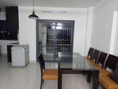 It's the owner who rents a beautiful apartment. Two bedrooms. Two toilets.