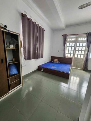 studio 30 m2 right on Phạm Văn Bạch Gò Vấp