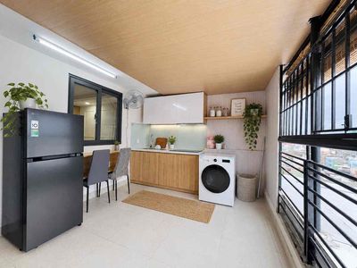 50 M2 high-end penthouse apartment falling into bedroom - family planning