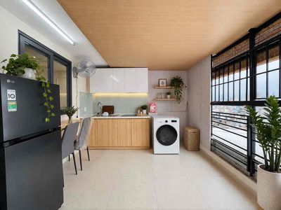 50 M2 high-end penthouse apartment falling into bedroom - family planning