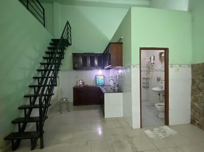 Rent house 5 x20 meters. Sh. 4.2 bedrooms.