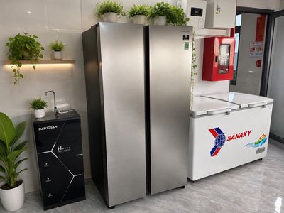 New senior girls' hostel, Thủ Đức off the grid, University of Hutech, ufrene, package.